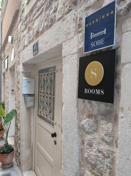 S-Rooms Σίμπενικ Εξωτερικό φωτογραφία