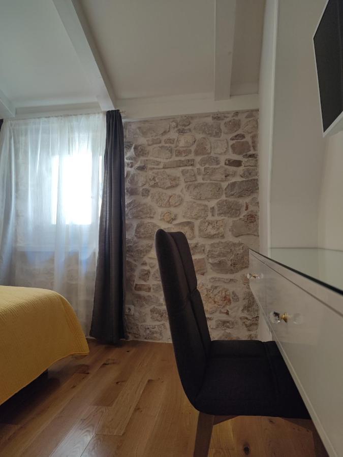S-Rooms Σίμπενικ Εξωτερικό φωτογραφία