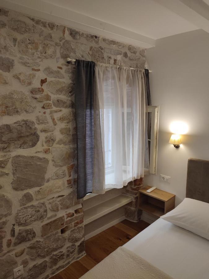 S-Rooms Σίμπενικ Εξωτερικό φωτογραφία